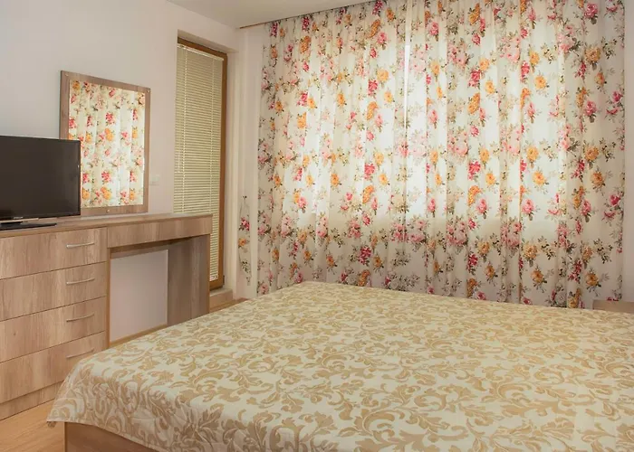 Garden Of Eden Pmg Apartamento Sveti Vlas